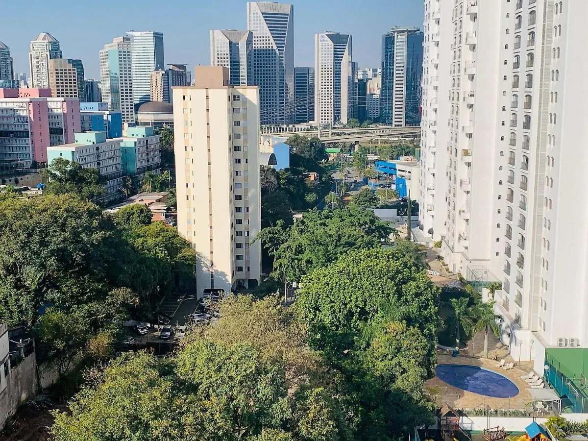 151 - Apartamento Inteiro No Morumbi Apartamento São Paulo Brasil